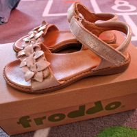 Froddo Lore Gr. 32 Sandalen ❤️ Gold Niedersachsen - Wolfsburg Vorschau