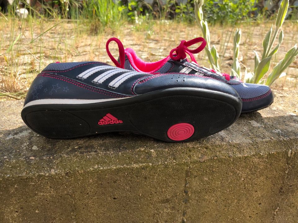 Turnschuhe Adidas in Braunschweig