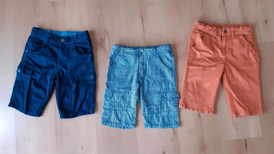 3x Topolino Shorts kurze Hose Gr. 128 in Mühlheim am Main