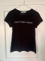 Calvin Klein T-Shirt Nordrhein-Westfalen - Menden Vorschau