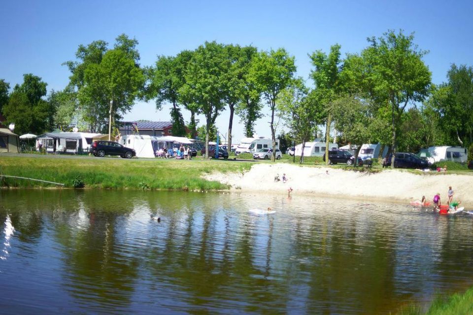 5 Tage Zelten auf Campingplatz mit Schwimmteich und Angelsee in Rhede
