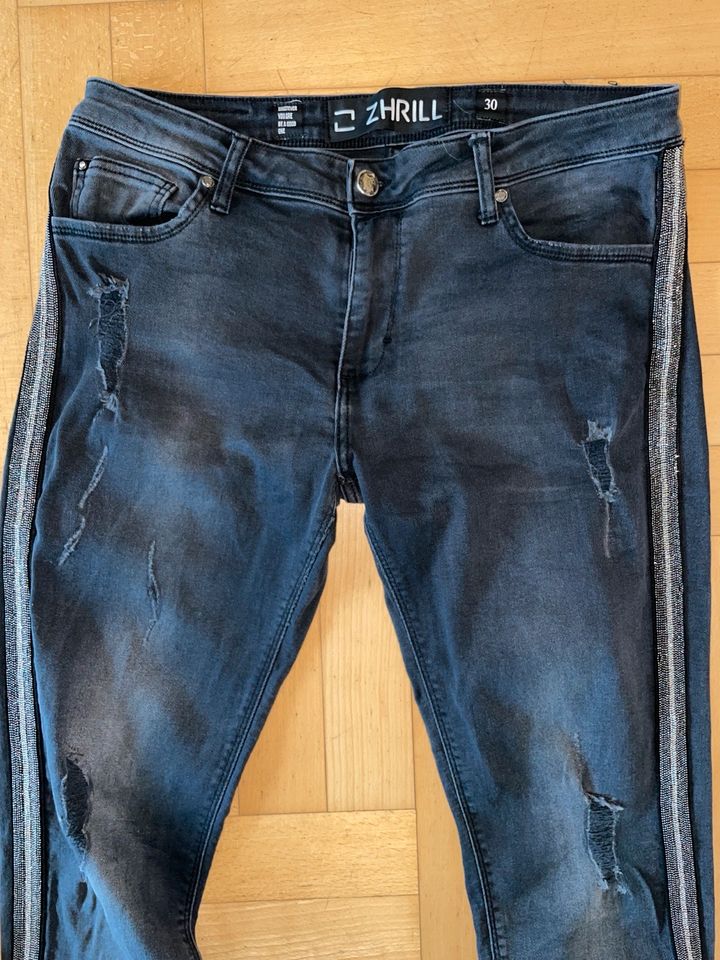 Zhrill Jeans Gr. 30 XL 42 mega bequem in Emsdetten