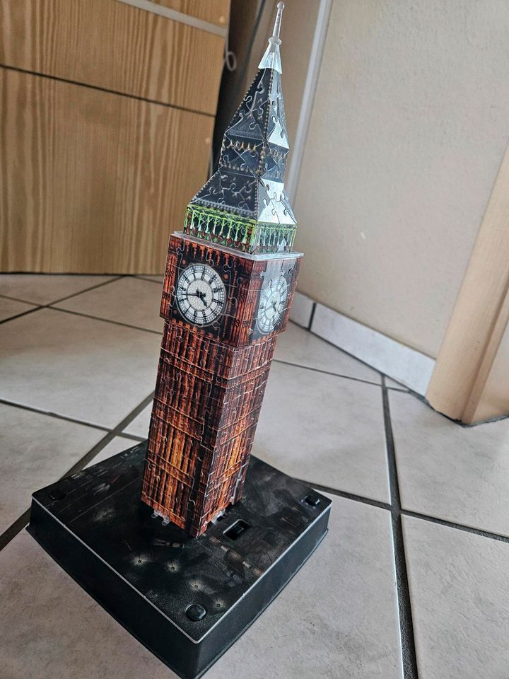 Ravensburger 3d Puzzle night Edition Big Ben vollständig in Hohn