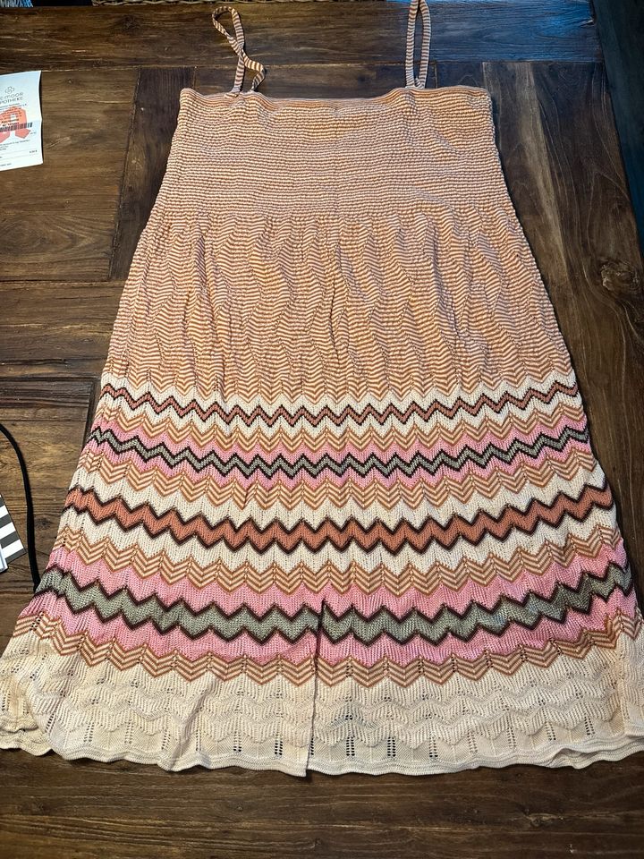 Missoni Strickkleid in Größe 46 Italienisch (40) in Großhansdorf