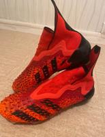 Fußballschuhe Adidas Predator freak+ FG rot gr.39 neupreis280euro Nordrhein-Westfalen - Soest Vorschau