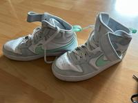 Nike Schuh Damen 40 Brandenburg - Schwedt (Oder) Vorschau
