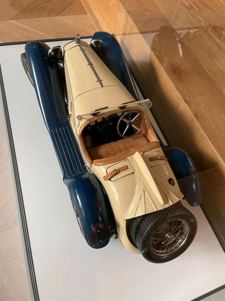 Pocher K/73 1:8 Alfa Romeo Spider Touring 1932 in Berlin