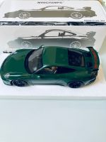 Porsche 911 991.2 GT3 dunkelgrün / irish green - Minichamps 1:18 Dresden - Dresdner Heide Vorschau