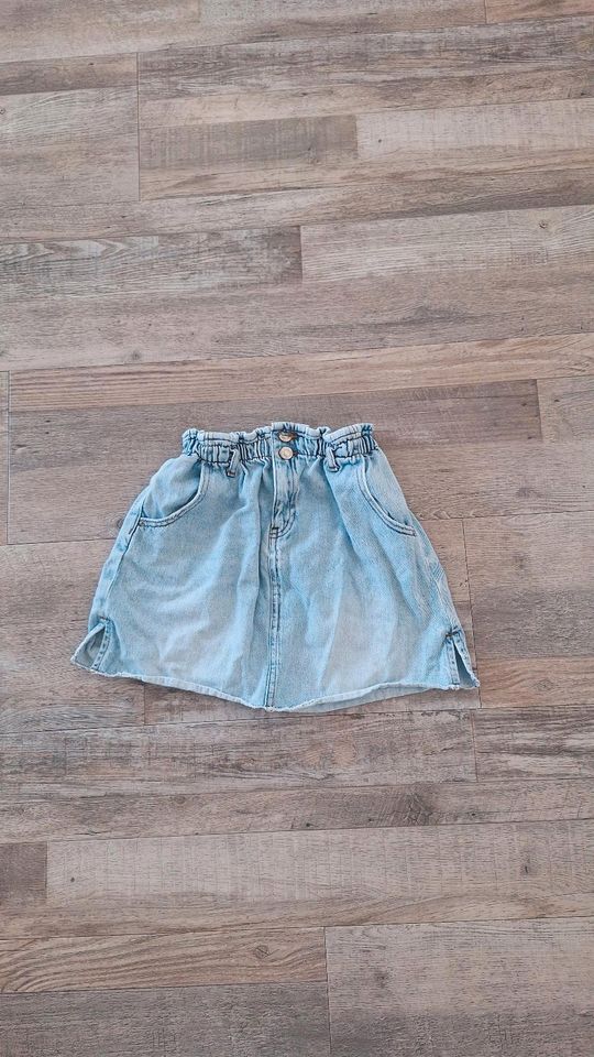 Zara high waist jeans Rock blau hellblau gr. 164 in Dorf Mecklenburg