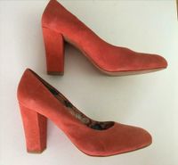 Damen Schuhe Absatz Orang echtes Leder Gr 40 High Heels Niedersachsen - Göttingen Vorschau