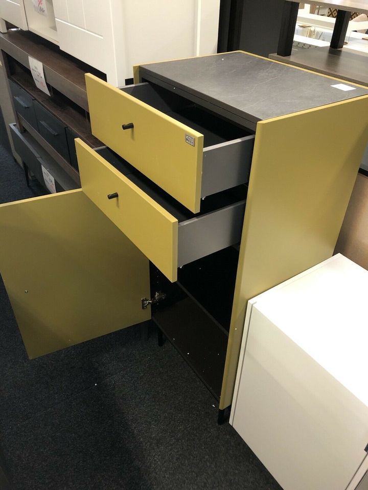 Kommode Highboard Schrank Wohnzimmer Möbel UVP 399€ in Alsfeld