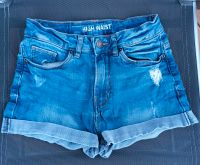 Kurze Mädchen Jeans von Takko, Größe 152 Nordrhein-Westfalen - Lichtenau Vorschau