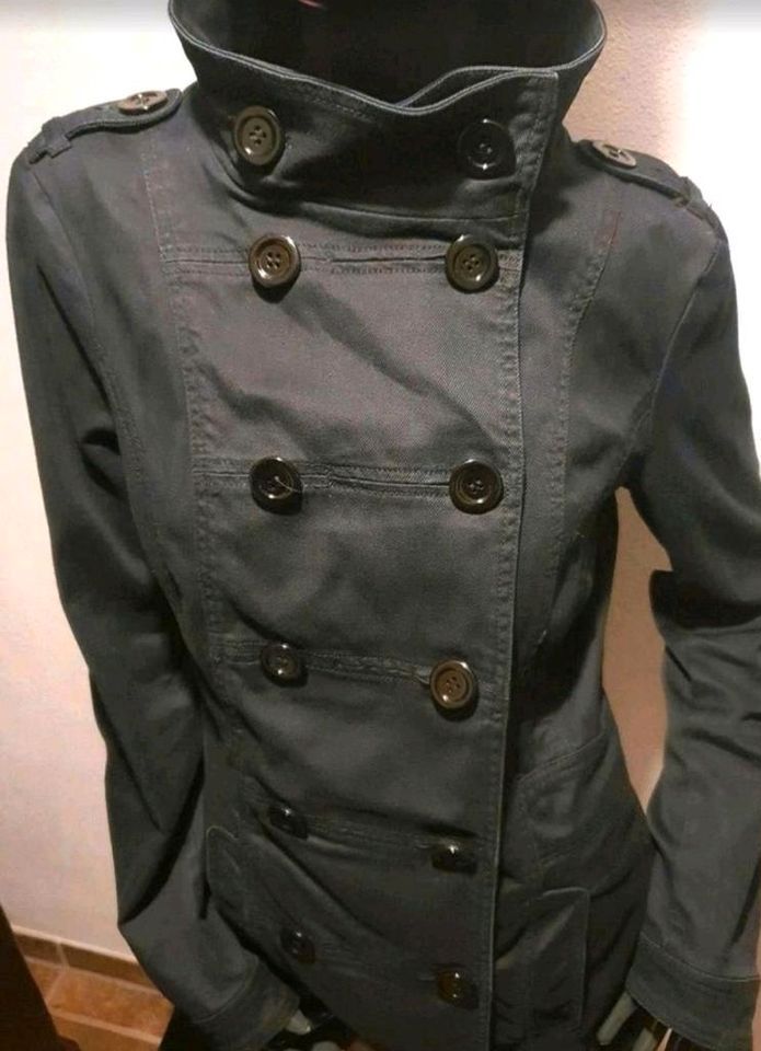 H&M Gr.40 Caban Jacke Übergangsjacke Trenchcoat Stretch in Babenhausen