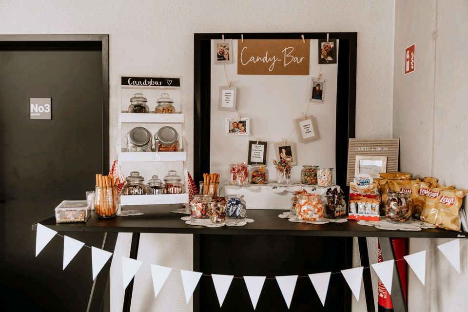 MIETE Bonbongläser für Candybar Saltybar Hochzeit Deko in Keltern