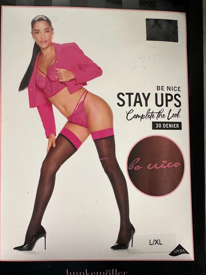 BH saffron fuchsia Push up 80 A, string in XS, Strapse in L in Dinslaken