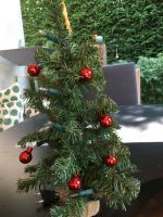 Weihnachten Tannenbaum künstlich klein mit Kugeln und Licht Nordrhein-Westfalen - Coesfeld Vorschau