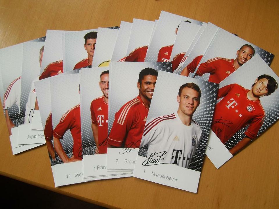 FC Bayern Autogrammkarten komplettes Set 2011/2012  #TOP# in Dinkelscherben