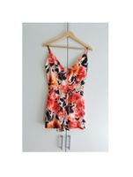 Playsuit Rüschen Blumen Jumpsuit Volant Gürtel Chic Me Gr. S Nordrhein-Westfalen - Leverkusen Vorschau