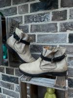 AS98 Airstep Boots hellgrau Gr. 39 Lasercut Leder Niedersachsen - Nordhorn Vorschau