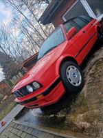 BMW e30 touring 318i m40 Schlachtfest brilliantrot lagunengrün Niedersachsen - Hameln Vorschau