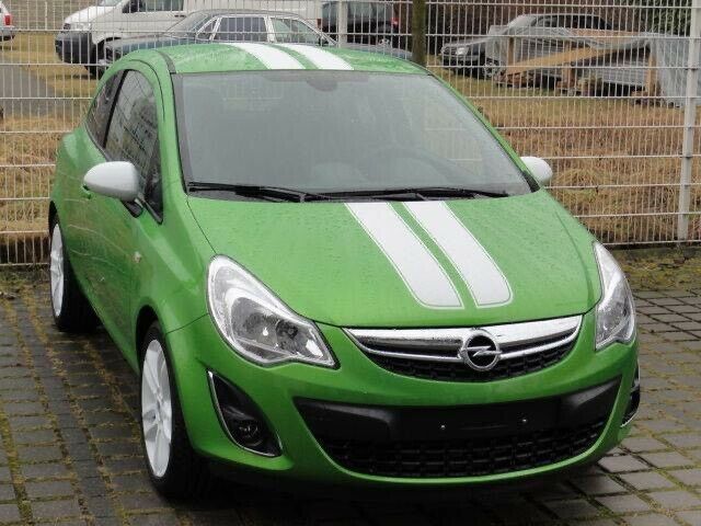 Suche Motorhaube Opel Corsa D in Warberg