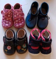 Kinderschuhe Lauflernschuhe Größe 19 Gummistiefel Hausschuhe Sachsen-Anhalt - Halle Vorschau