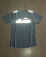 Ellesse T-Shirt mit Reflektoren grau Größe 38 neuwertig! Bayern - Waldershof Vorschau