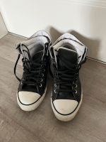 Converse Chucks Leder hoch schwarz Gr. 44 Niedersachsen - Stolzenau Vorschau