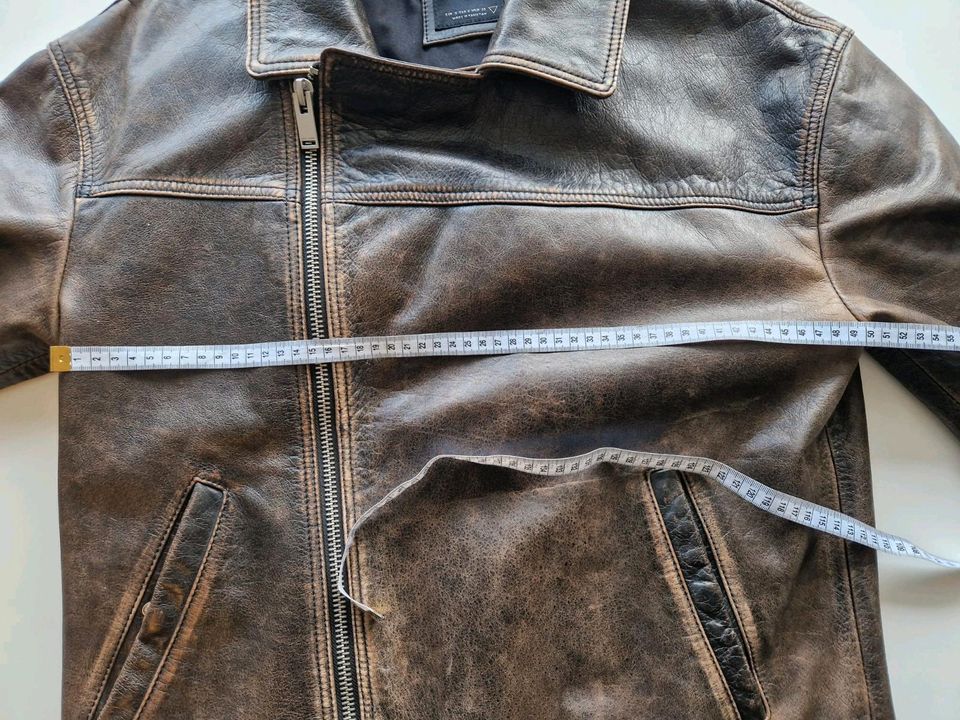 Leder Jacke Herren Größe S/M in Frankfurt am Main