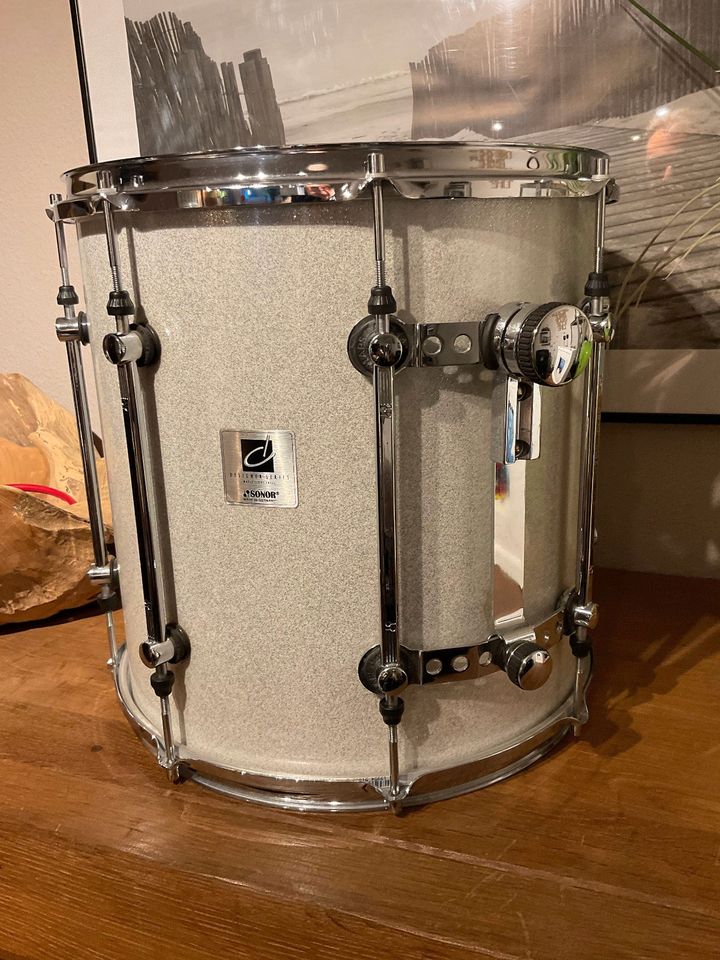 SONOR DESIGNER Kesselsatz (White Sparkle) incl. Taschen/Case in Lohmar