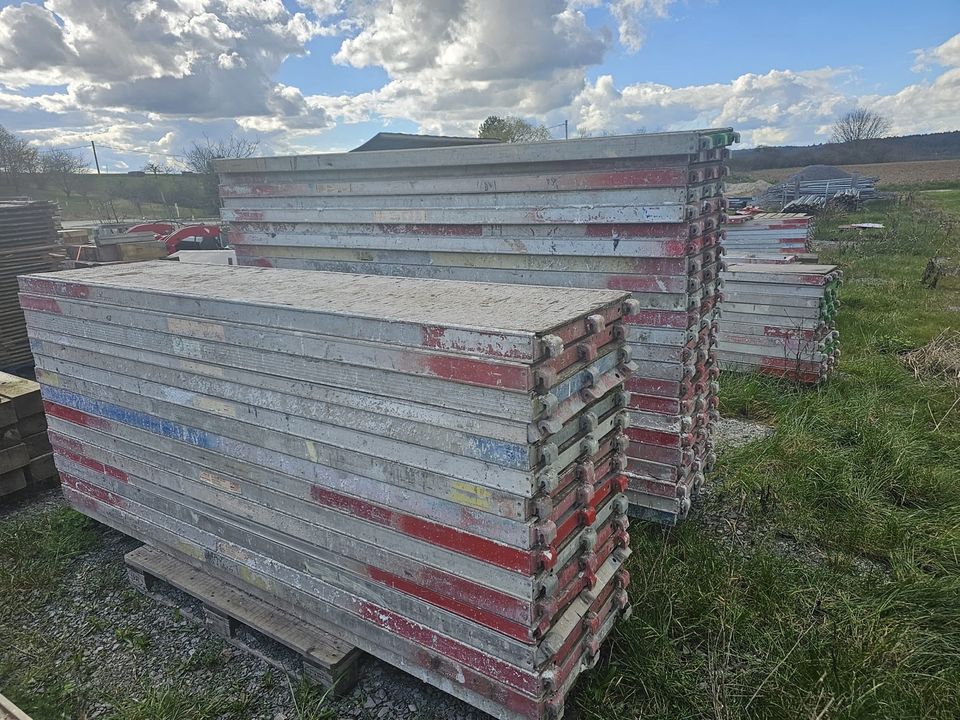 Gerüstboden Gerüstböden Gerüst 100 Stück 2,5 m 3 m Layher kompati in Eppingen