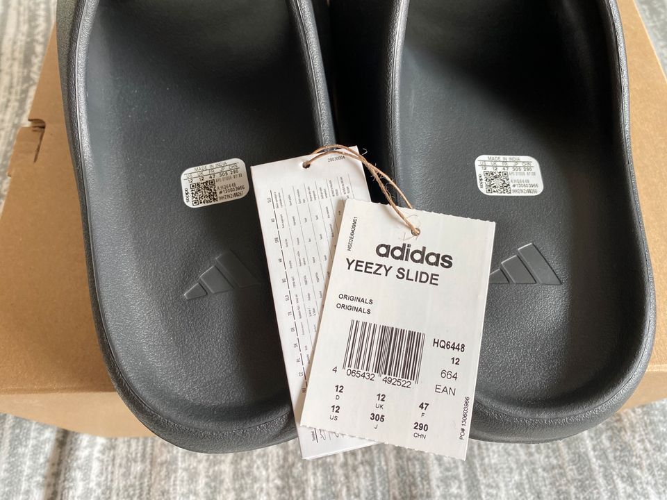 Adidas Yeezy Slide Onyx Gr. 47/ US 12 in Leopoldshöhe