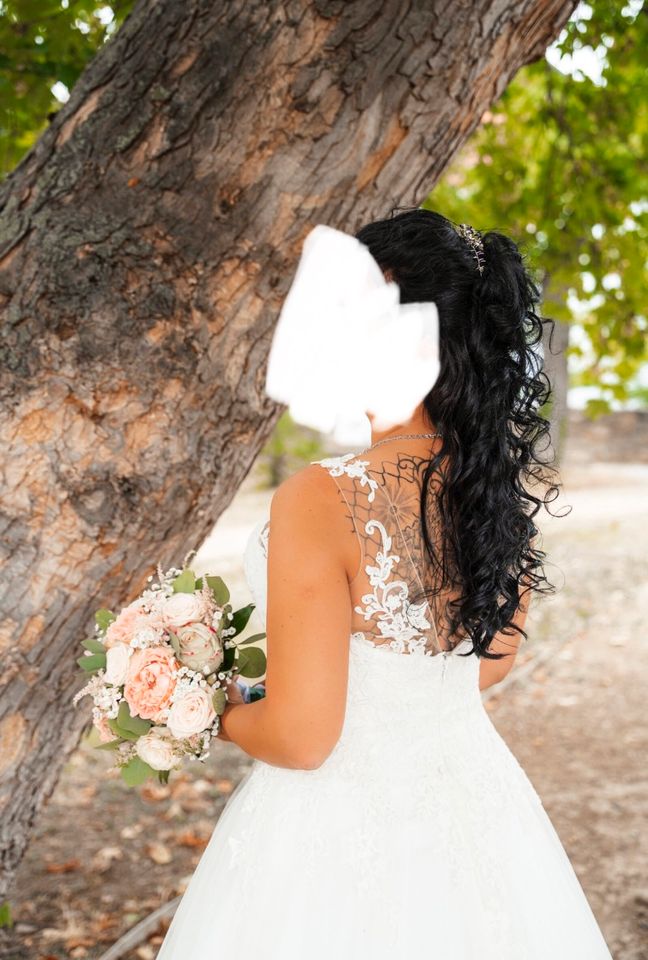 Brautkleid, Hochzeitskleid in Döllstädt