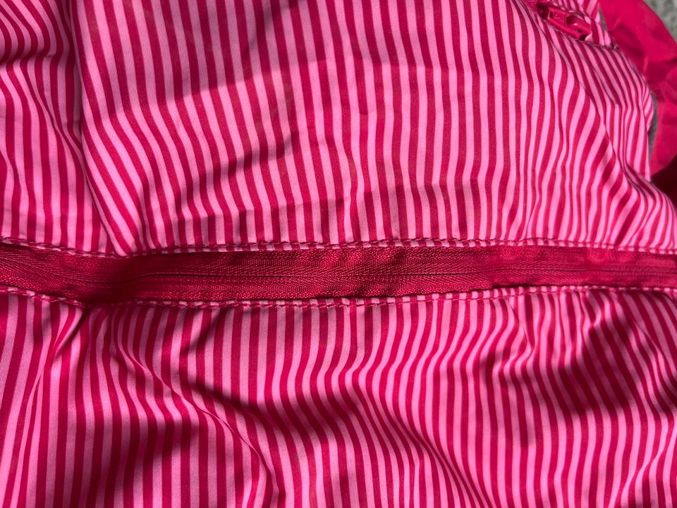 Schneeanzug pink 92 H&M in Höchberg