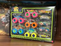 5xHot Wheels Monster Trucks Leuchtend Set + 5 Autos Neu Nordrhein-Westfalen - Uedem Vorschau