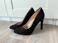 Schwarze Highheels Größe 37 neu Niedersachsen - Schiffdorf Vorschau