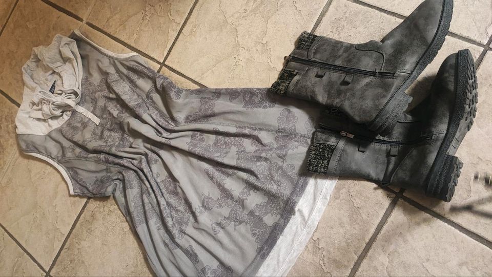 Süßes Kleid Winterkleid grau L 40 neuwertig  Passende Stiefel in Recklinghausen