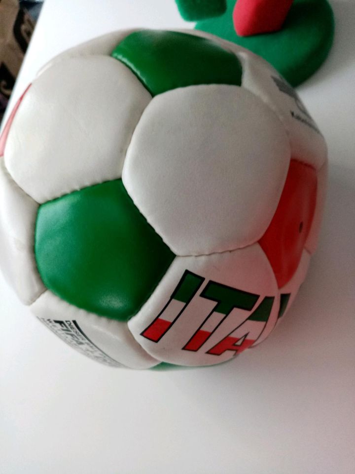 Original Fussball Italia 1990 mit Autogramm. in Berlin