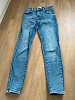 Hellblaue Skinny Jeans ZARA 34 Bayern - Ansbach Vorschau