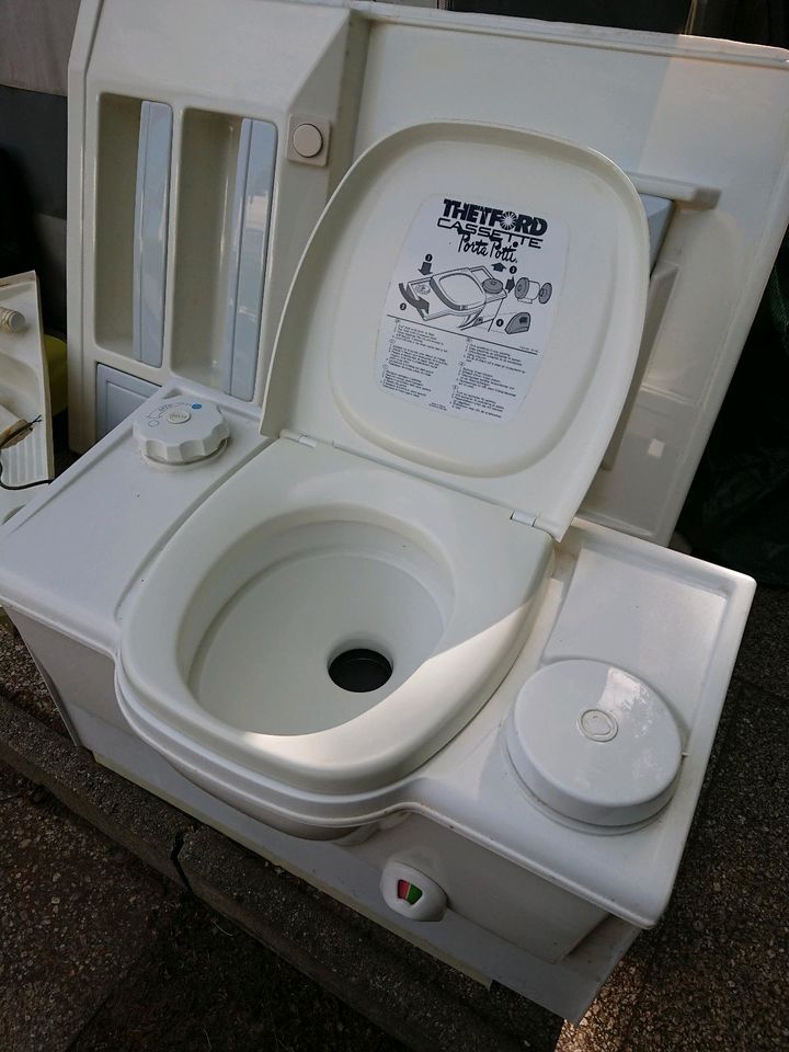 Thetford porta potti cassette camping toilette wc in München