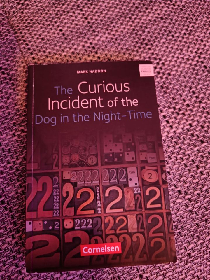 The Curious Incident of the Dog in the Night-Time von Mark Haddon in Mühltal 