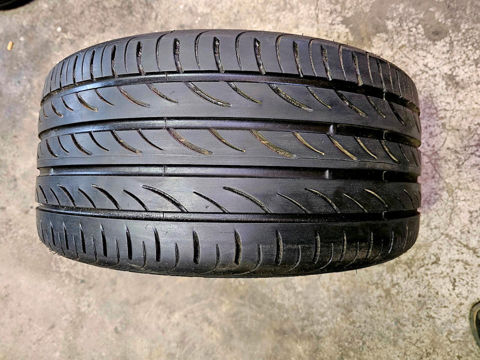 1x 255 35 ZR18 94Y Pirelli Sommerreifen in Neuwied