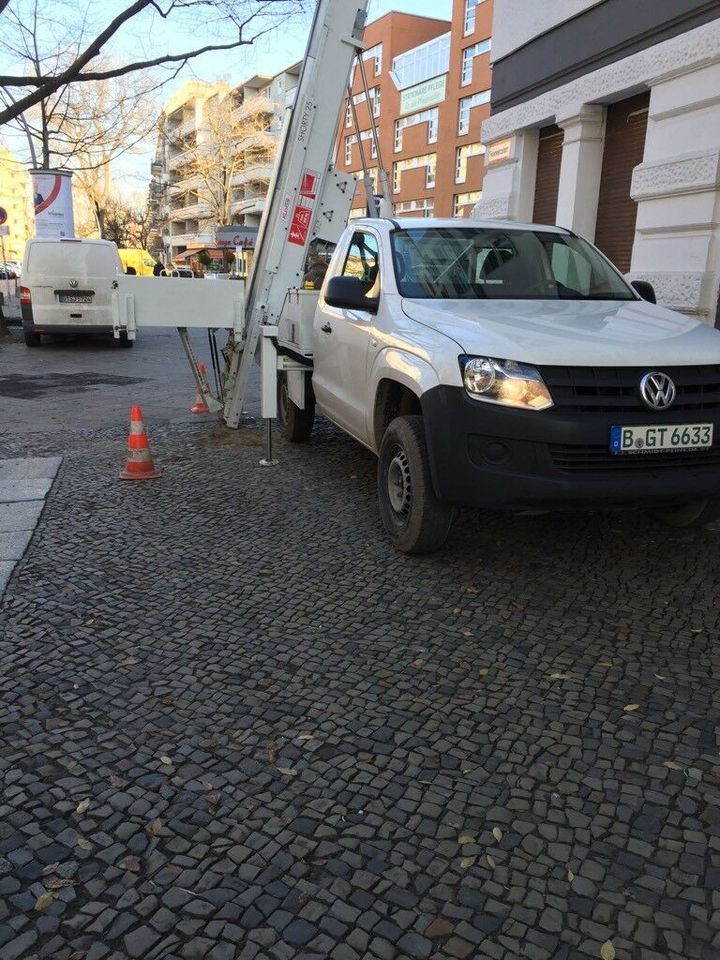 Schrägaufzug  mit Bediener in Berlin