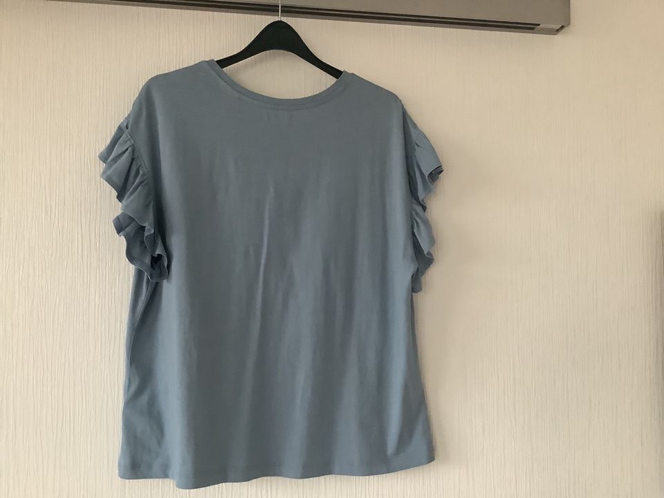Shirt Größe 40/42, neu ‼️ in Stockelsdorf