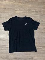 Nike T-Shirt Nordrhein-Westfalen - Euskirchen Vorschau