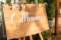 Holzschild mit Staffelei, Hochzeit, Event, 23,50€ **mieten** Niedersachsen - Vechta Vorschau