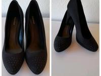 Schwarze Plateau Pumps mit Glitzersteinen Kreis Ostholstein - Schönwalde Vorschau