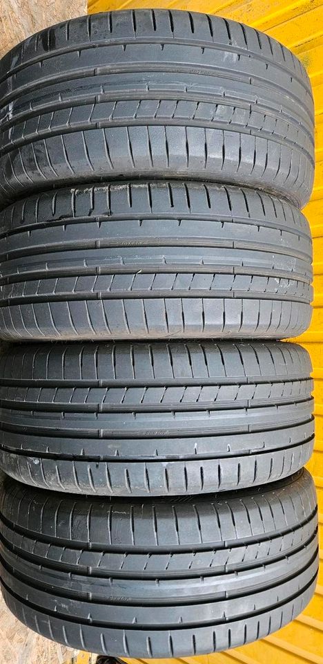 6,5MM 2019 Dunlop Sommerreifen 4x 225/40 ZR18 92Y . 225 40 18 in Sindelfingen