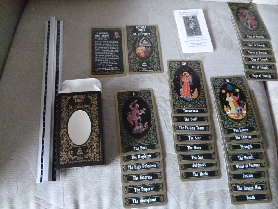 Russian Tarot of St.Petersburg by Yury Shakov  NEU in Alpenrod