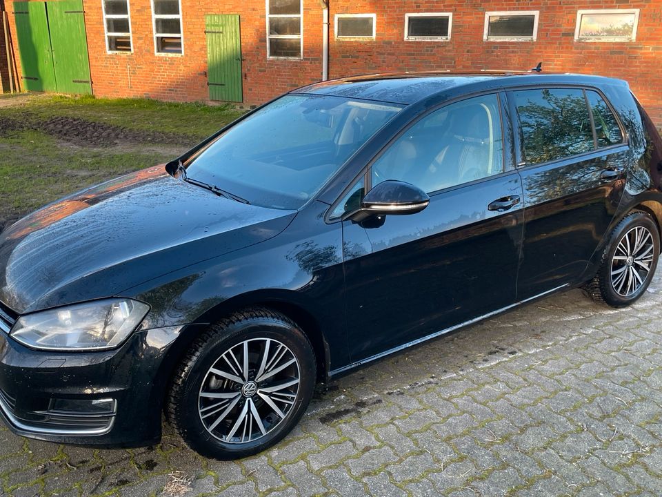 VW Golf 7 Allstar 1,4 TSI in Ahlerstedt